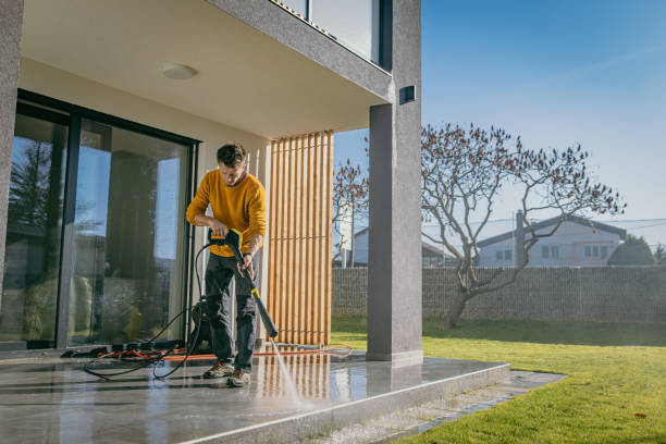 Best Fence Cleaning  in Centerville, IA